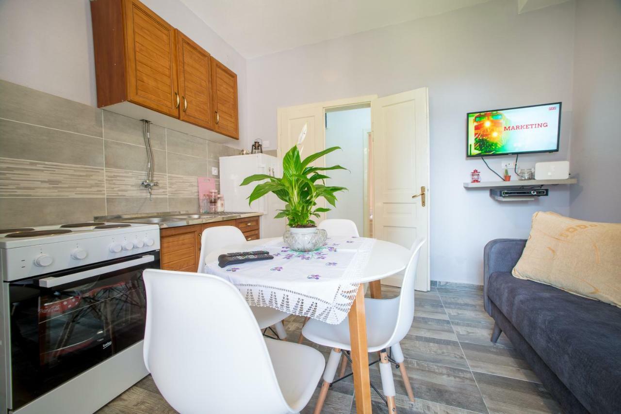 Casa M Apartment ติวัต ภายนอก รูปภาพ
