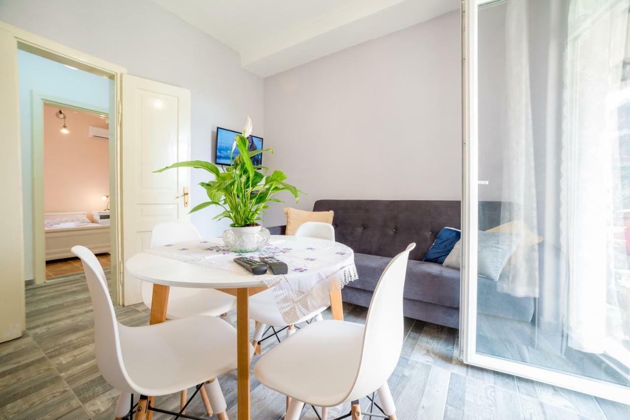 Casa M Apartment ติวัต ภายนอก รูปภาพ
